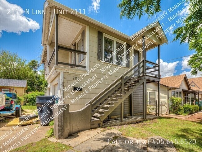 Building Photo - 2111 N Linn-Unit 2111