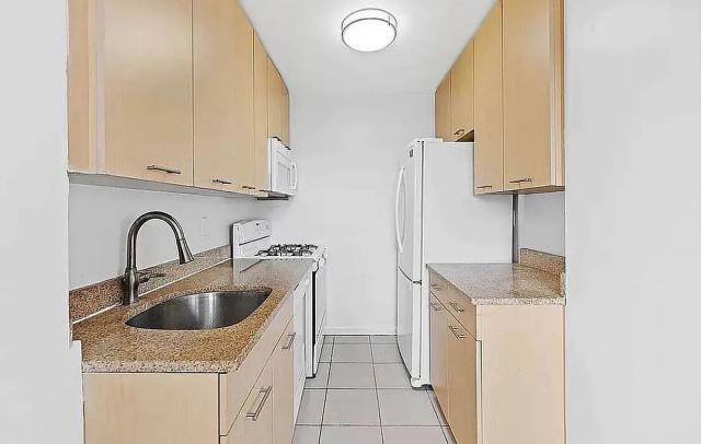 Building Photo - 1 bedroom in New York NY 10037
