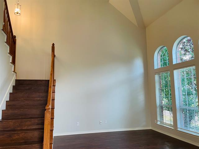 Building Photo - 5929 Desperado Dr