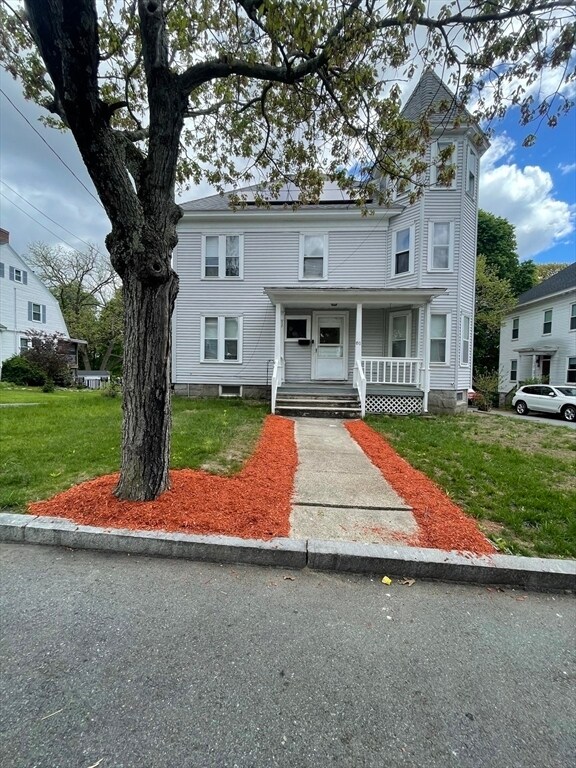 Primary Photo - 81 Beacon St