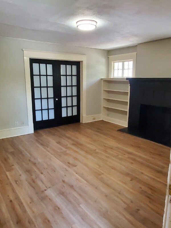 Foto del edificio - 1018 Hemphill Ave NW