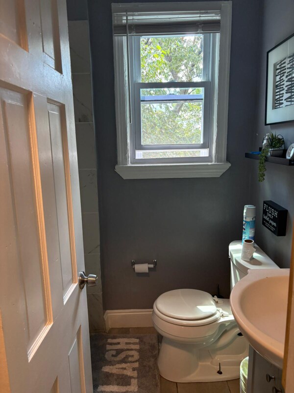 Foto del edificio - 127 Wilmington Pl SE