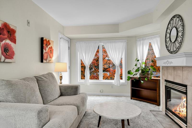 Photo - 4847 California Ave SW (Seattle, WA)