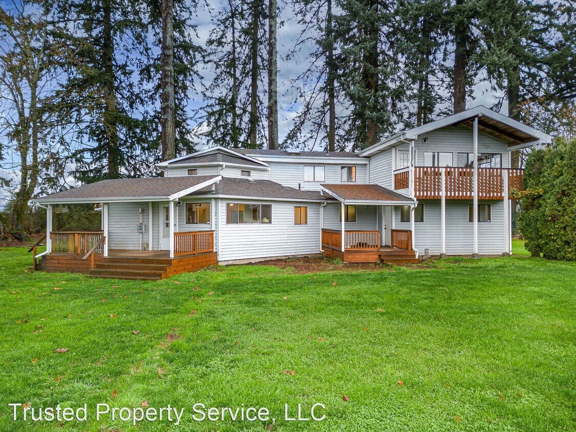 Foto principal - 4 br, 2.5 bath House - 89661 Game Farm Rd.