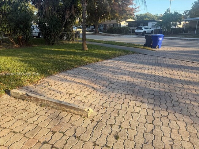 Foto del edificio - 6XXX Dawson St