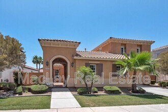Building Photo - 2029 E Hackberry Pl