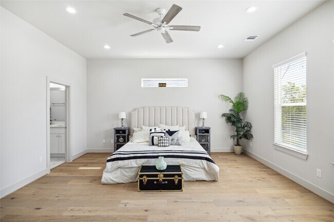 Foto del edificio - 5237 Hillman St
