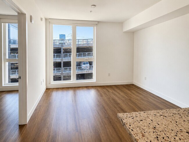 Building Photo - 2880 James M Wood Blvd