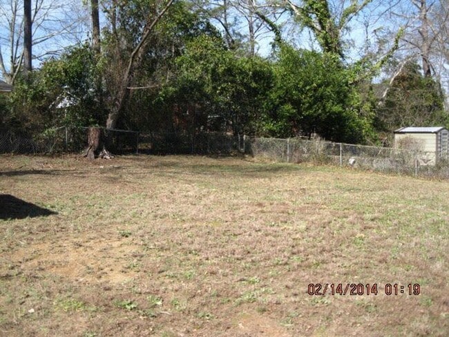 Foto del edificio - **UPCOMING**3 Bedroom / 1 Bathroom Home fo...