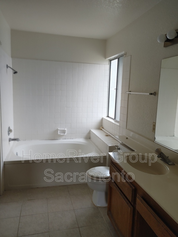 Building Photo - 4061 Sea Drift Way