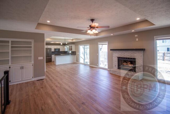 Foto del edificio - Move in Special $800.00 off Deposit!!!  4 Bed Ranch House in Millard School District