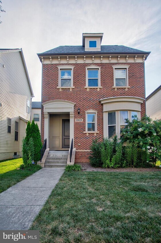 Primary Photo - 20625 Exchange St