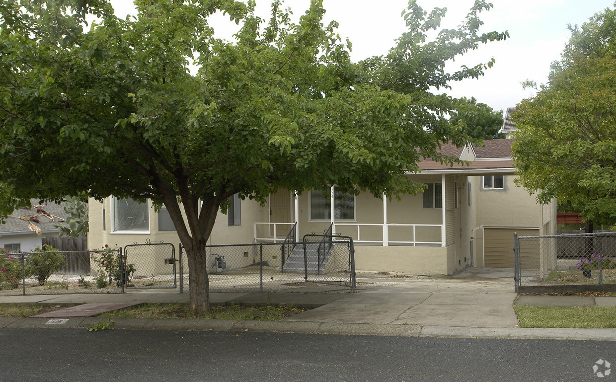 115 Lois Ave, Pittsburg, CA 94565 Apartments in Pittsburg, CA
