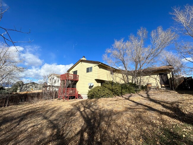 Photo - 2223 Ptarmigan Ln House