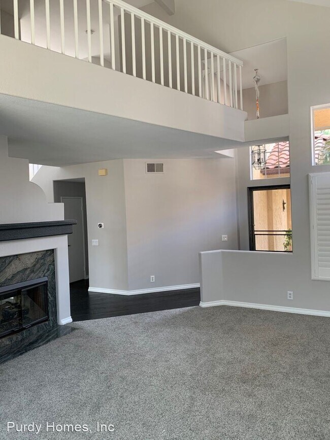 Building Photo - 3 br, 2.5 bath House - 4747 Via Colorado