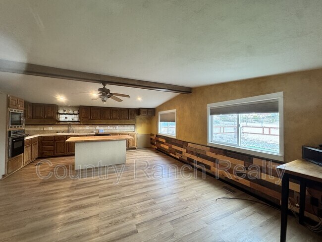 Foto del edificio - 4329 River Valley Ct