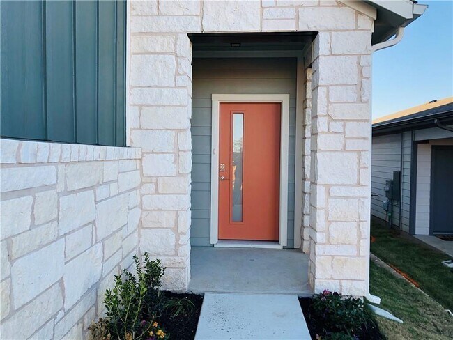 Building Photo - 7706 Daves Landing Dr