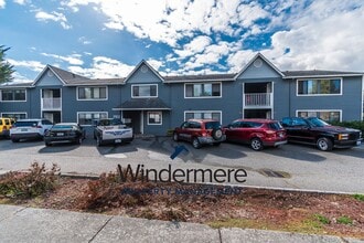 1235 SE 4th Ave