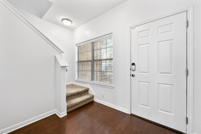 Building Photo - 11248 Lost Maples Trl