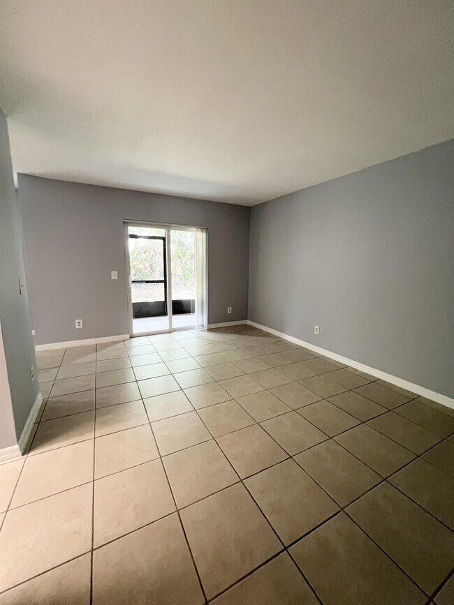 Foto del edificio - 9801 Turf Way