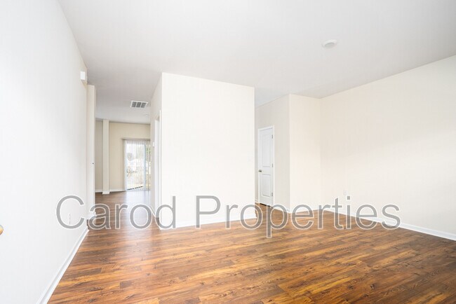 Building Photo - 5015 Concho Rd.
