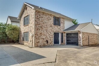 Building Photo - 1520 Mccoy St