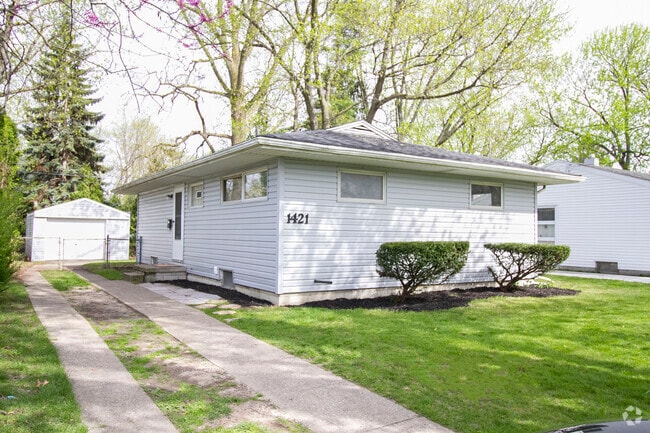 Building Photo - 1421 Pennelwood Dr