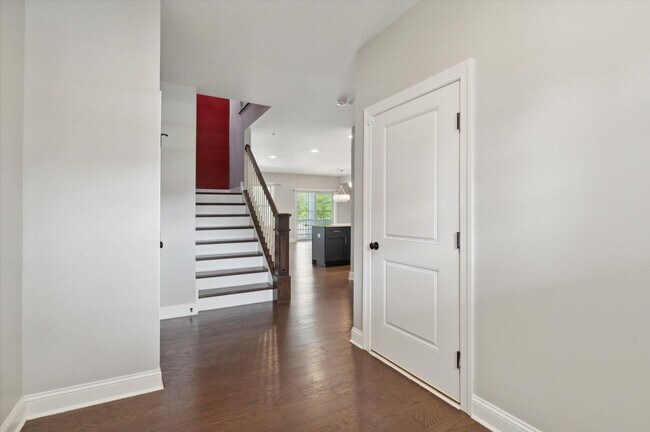 Building Photo - New Townhome Located at The Canal District...