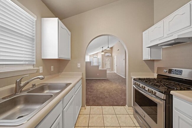 Foto del edificio - Adorable 2 bedroom, 2 bath home in East  El Paso!