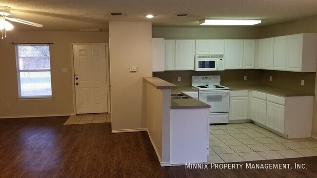 Foto del edificio - 6318 7th St