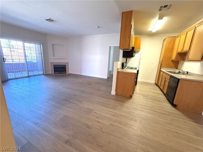 Foto del edificio - 4730 E Craig Rd