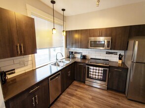 Building Photo - 110 Baxter Ave