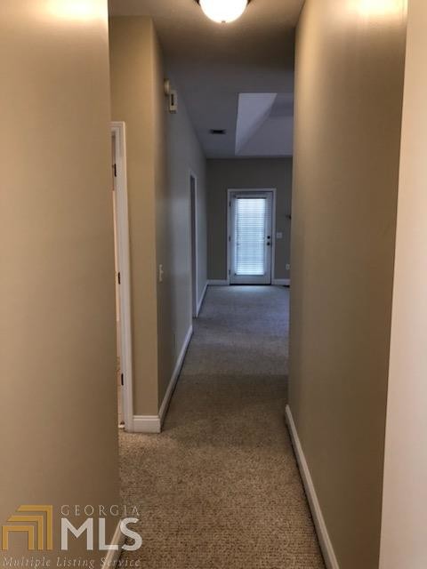Building Photo - 1193 Golf Club Rd
