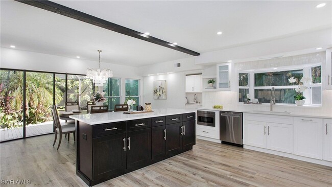 Foto del edificio - 16973 Timberlakes Dr