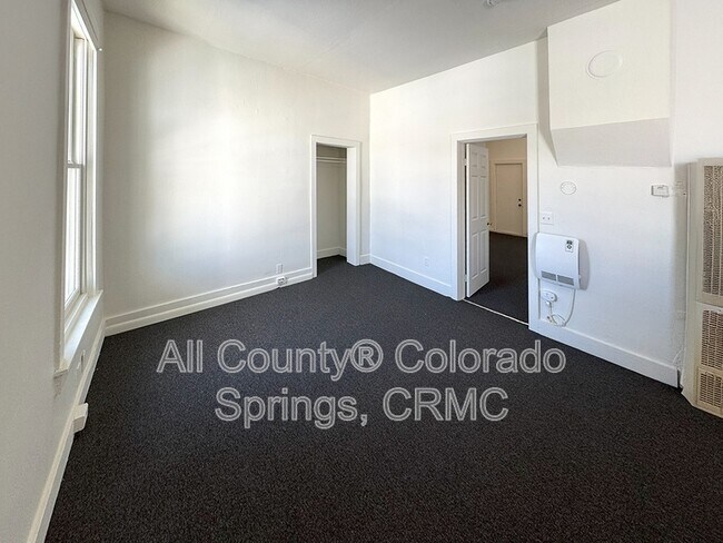 Building Photo - 215 N First Street