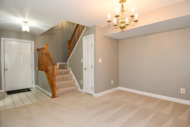 Foto del edificio - 12245 Fairfield House Dr