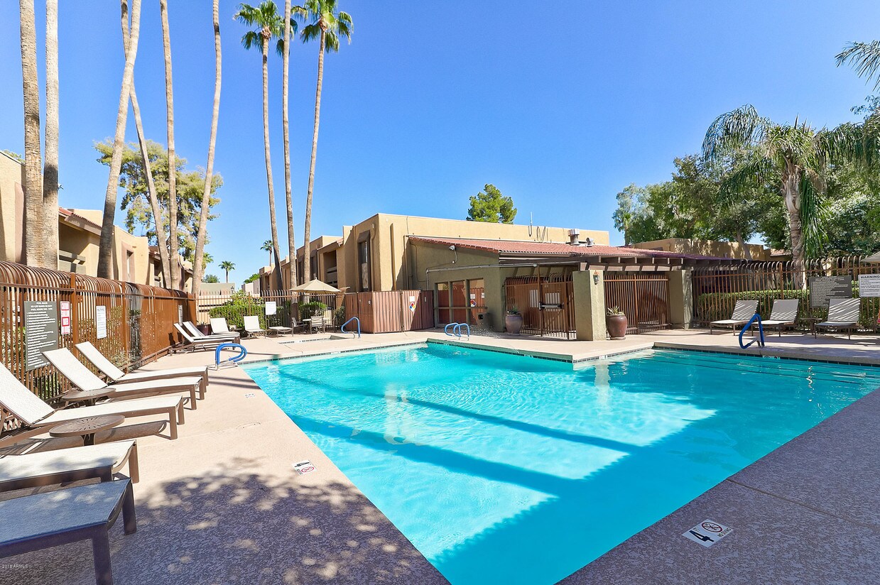 8500 E Indian School Rd Unit 137, Scottsdale, AZ 85251 Room for Rent