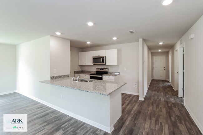 Building Photo - 139 River Hl Dr