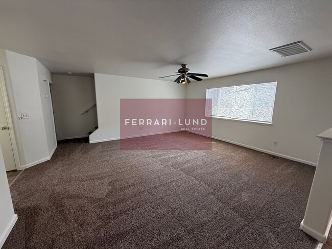Building Photo - ??Located in Stead, with easy access to local amenities & parks - Kay DeAlba Property!!??