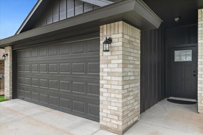 Foto del edificio - 2715 Torino Reale Ave