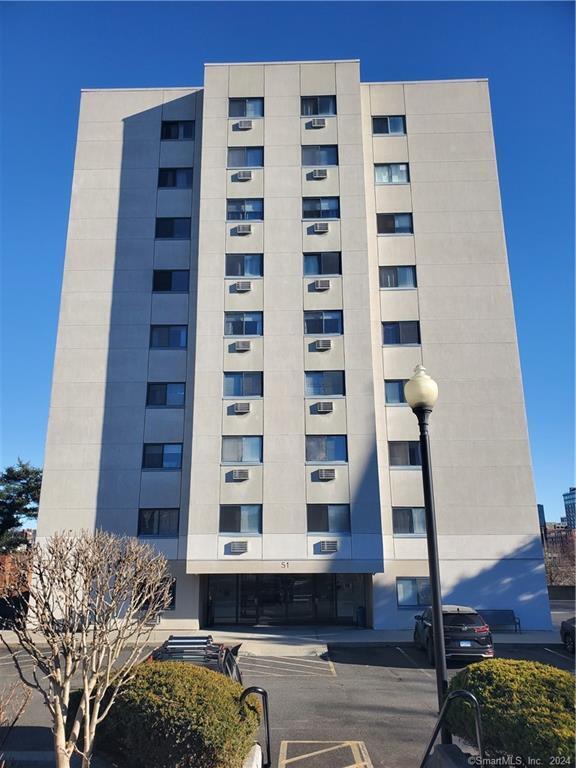 51 Schuyler Ave Unit 5G, Stamford, CT 06902 Condo for Rent in