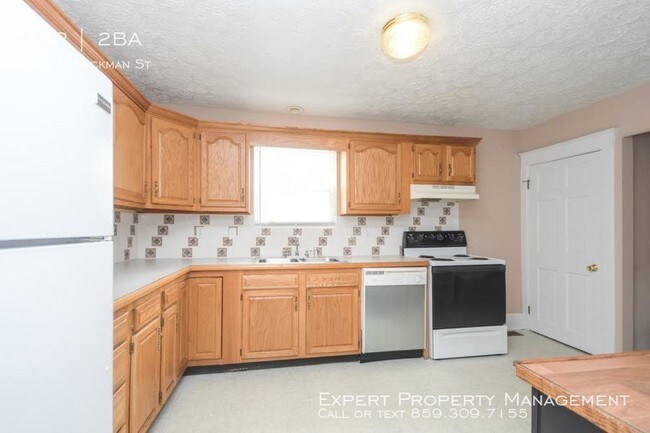 Building Photo - 139 W Hickman St