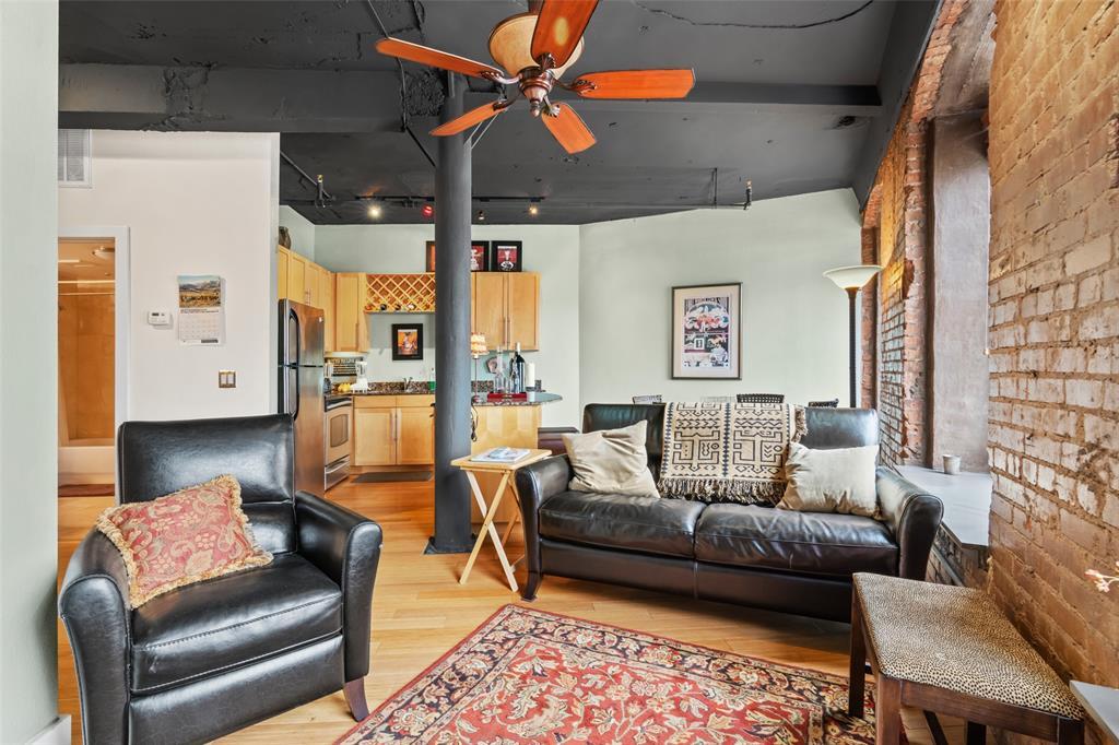 Foto principal - 910 Houston St