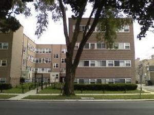 Primary Photo - 6019 N Fairfield Ave
