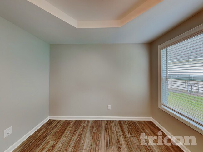 Foto del edificio - 285 Turnfield Dr.