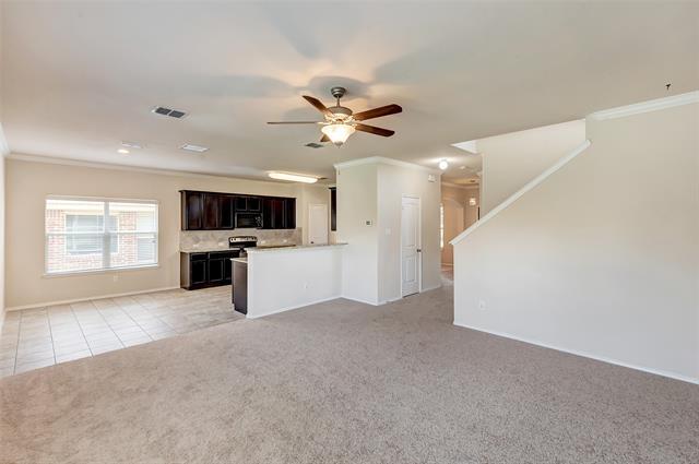 Building Photo - 9124 Spurs Trail
