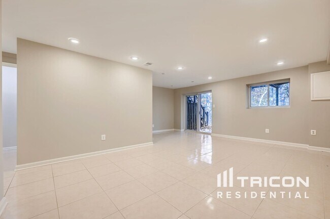 Foto del edificio - 337 Wye Mill Ct