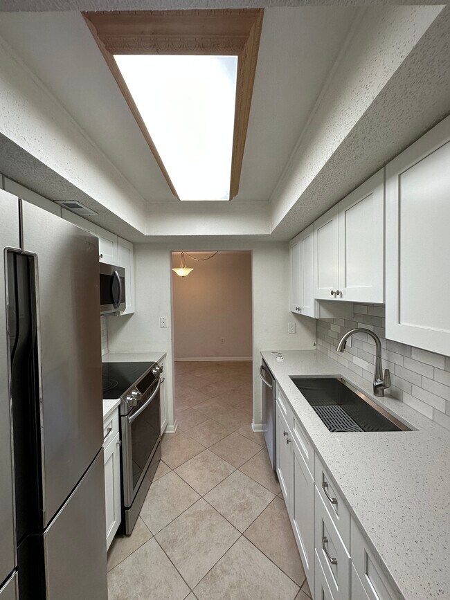 Foto del edificio - 11505 7th Way N