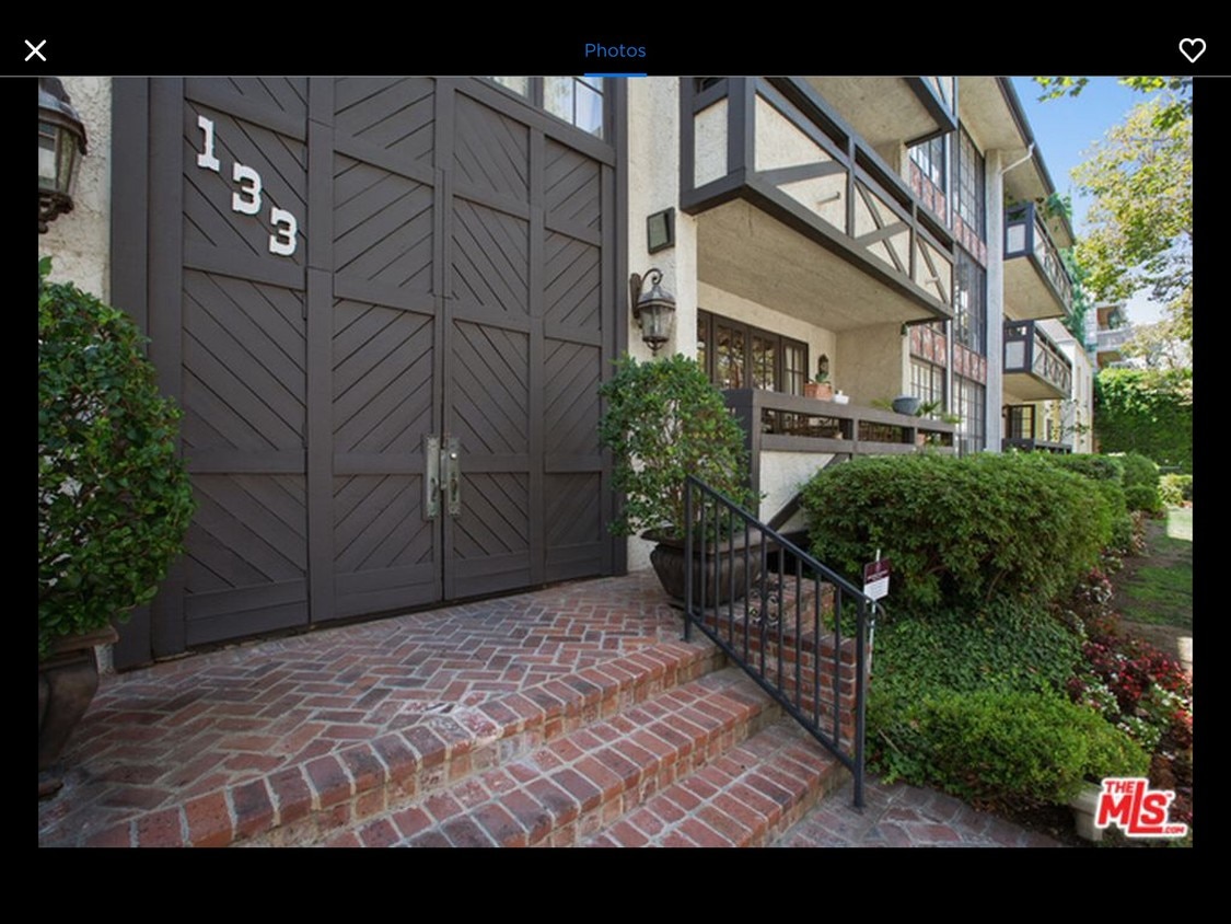 133 S Oakhurst Dr, Beverly Hills, CA 90212 Condo for Rent in Beverly