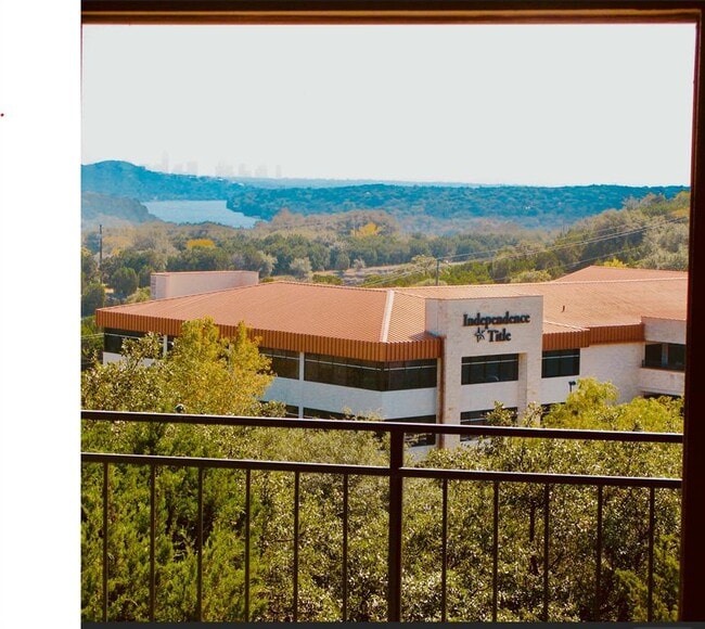 Building Photo - 6000-3 Shepherd Mountain Cove